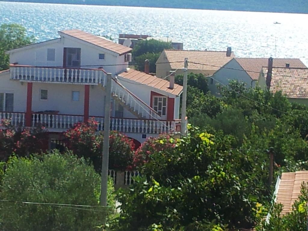 Apartment Luce And Ante Bibinje Ruang foto